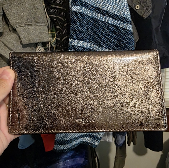 Coach Handbags - COACH VINTAGE metalli leather checkbook cover/ travel wallet
